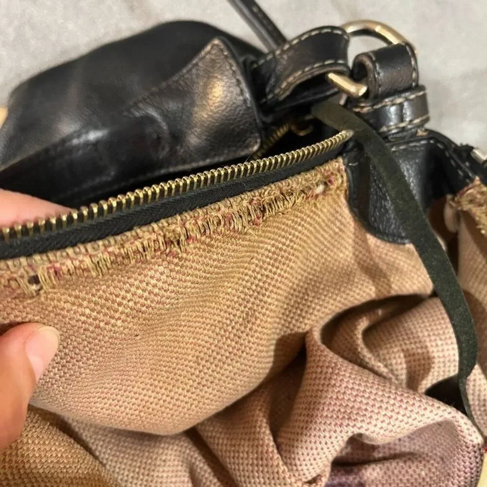 VTG Dooney & Bourke Womens Dillen Large Shoulder Hobo Bag Black Pebbled Leather